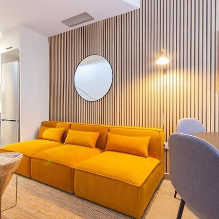 Duplex With Terrace Near Bcn Appartement Terrassa Buitenkant foto