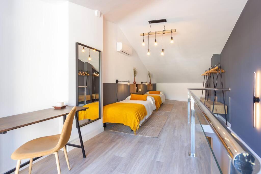 Duplex With Terrace Near Bcn Appartement Terrassa Buitenkant foto