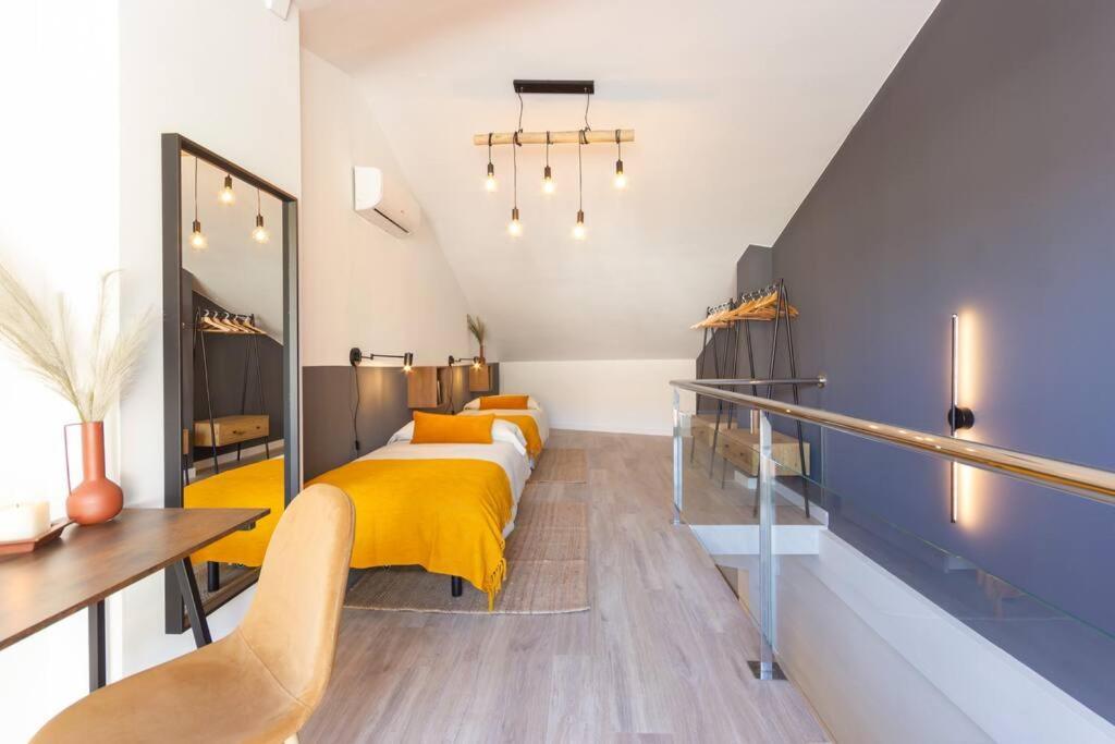 Duplex With Terrace Near Bcn Appartement Terrassa Buitenkant foto